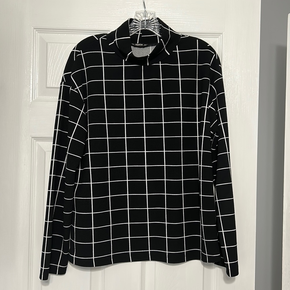 Mock Neck Long Sleeve Blouse